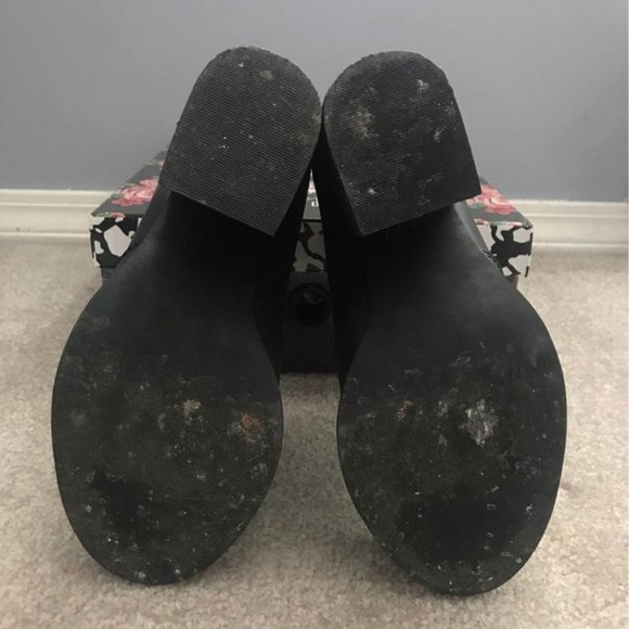 Jeffrey Campbell Yorktown booties - Picture 3 of 6